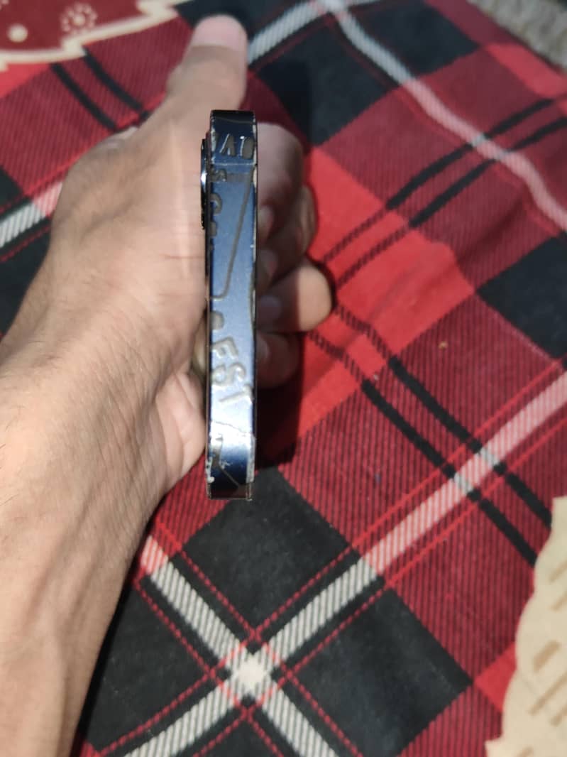 Apple iPhone 12 mini 2