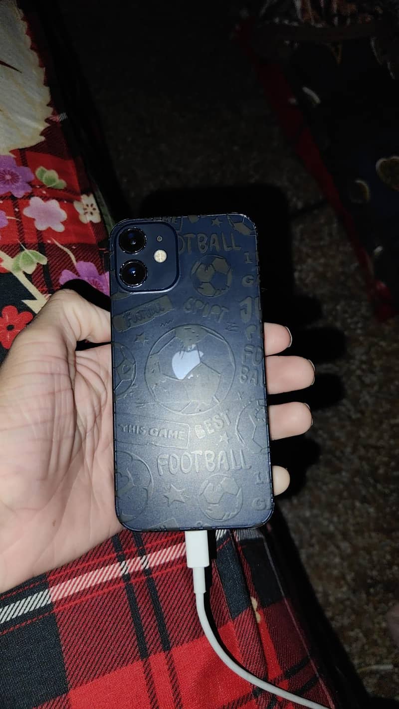 Apple iPhone 12 mini 8