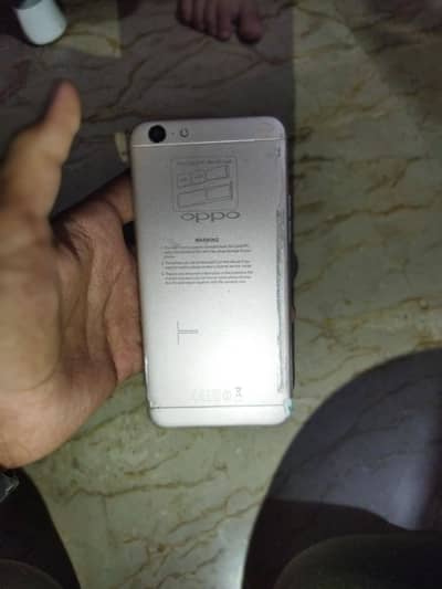 OPPO A57