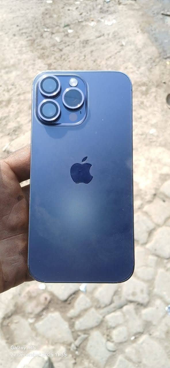Apple iPhone 14 Pro Max 1