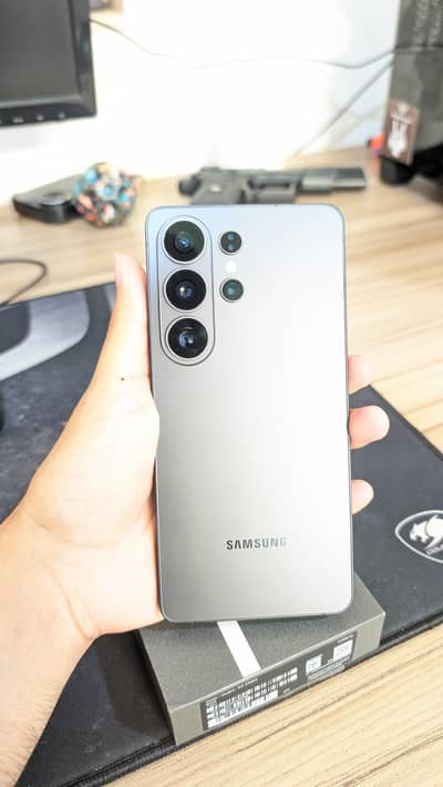 Samsung Mobile S26 Ultra 12/512gb With Box