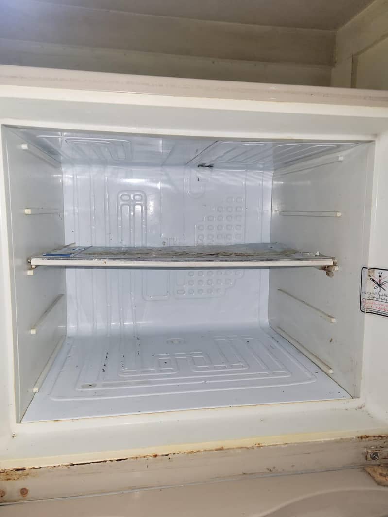 Dawlance fridge 1