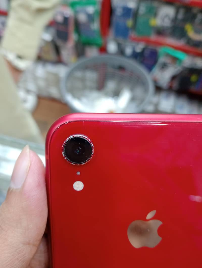 Apple iPhone XR 5