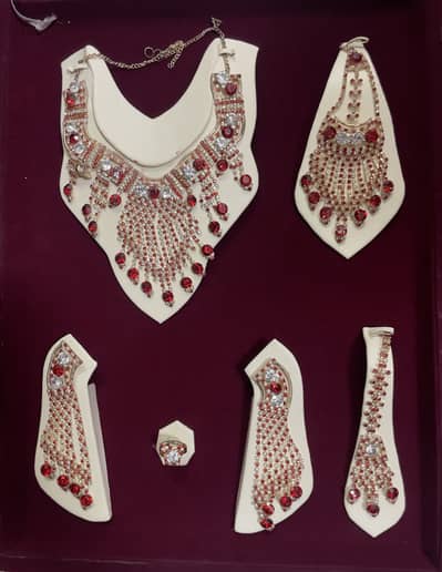 Bridal jewelry set