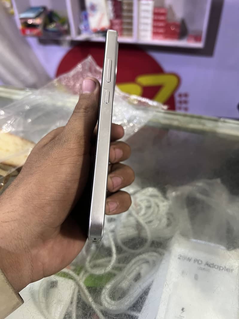 OPPO A6s pro 3