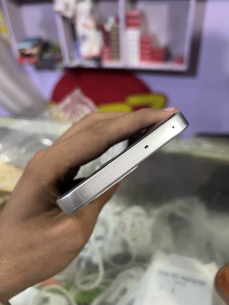 OPPO A6s pro 6