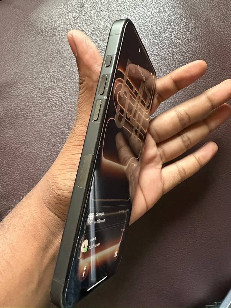 Apple iPhone 15 Pro Max 5