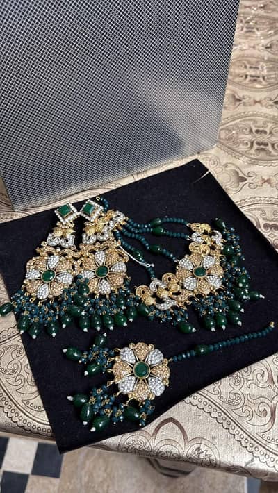 luxury green and golden bridal jewellery set