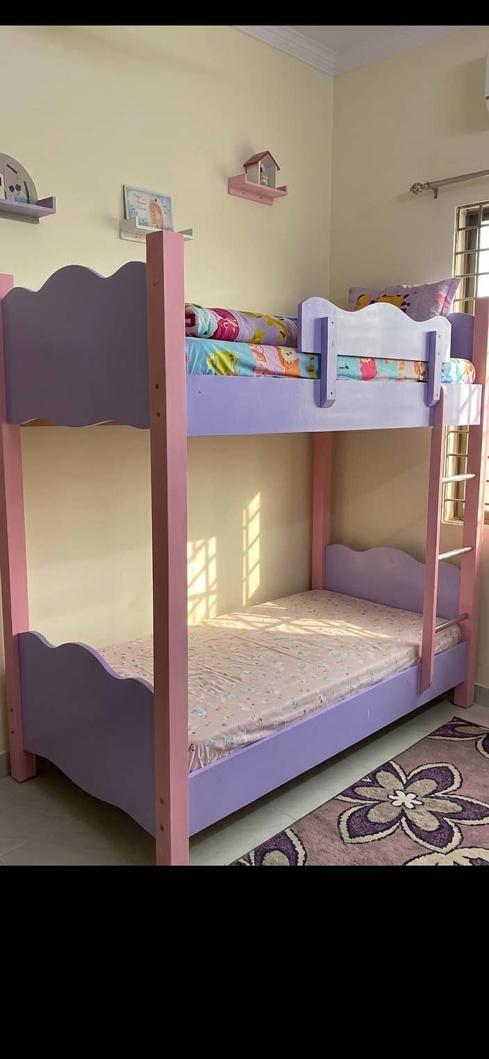 Bunk bed 0