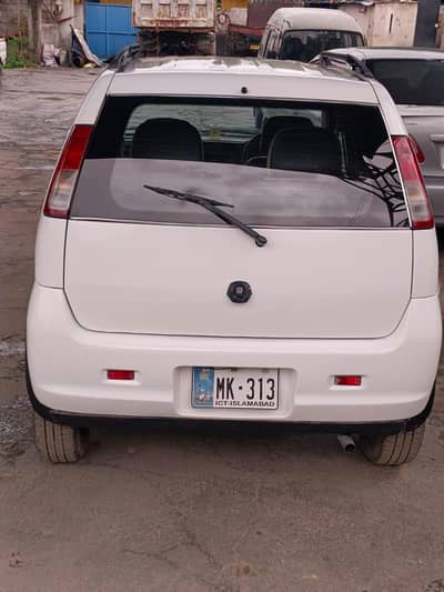 Suzuki Alto 2000