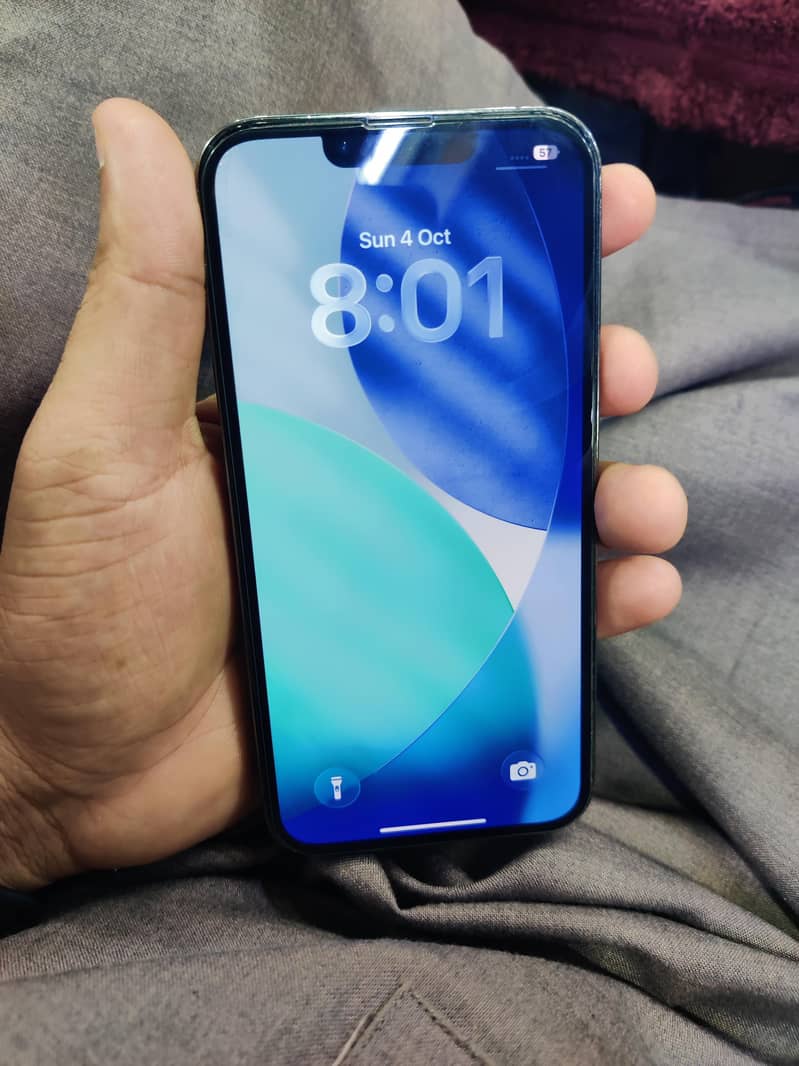 Apple iPhone 13 Pro 6