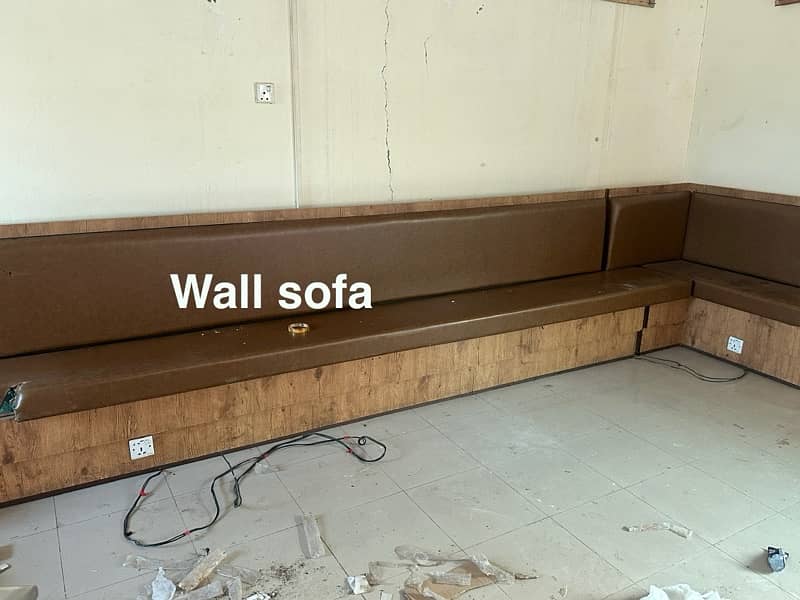 wall Sofa 0