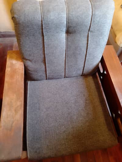 3-Seater + 2 Single-Seater Sofa Set for Sale