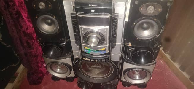 lg metal bass speaker and amplifiers