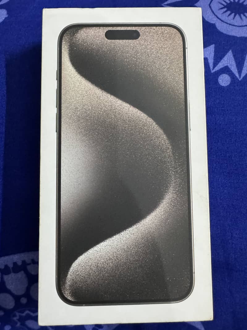 Apple iPhone 15 Pro Max 2