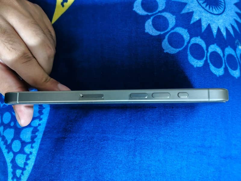 Apple iPhone 15 Pro Max 7
