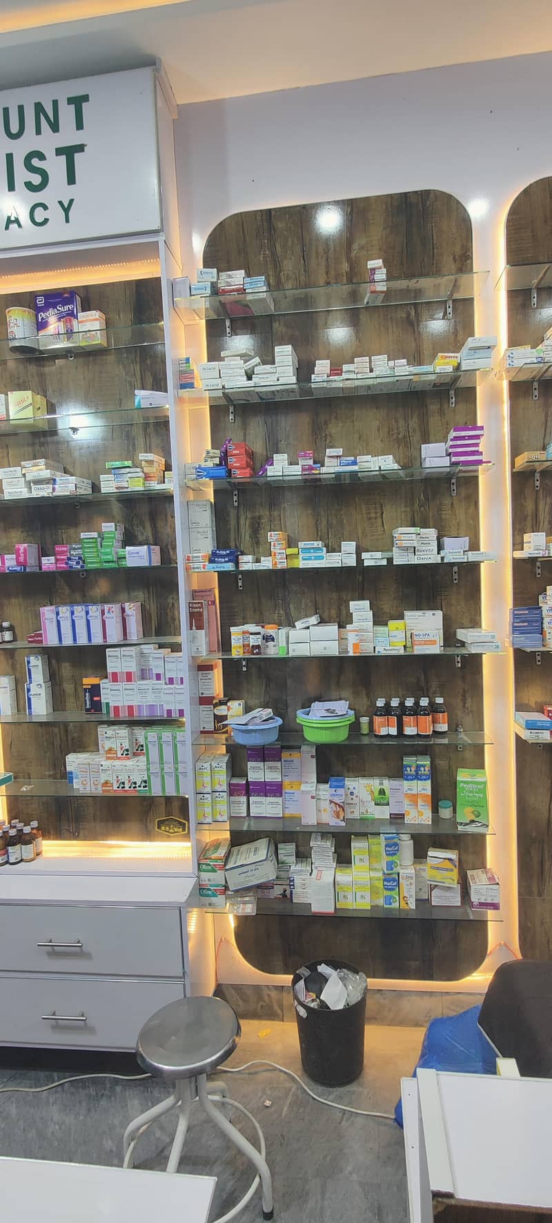 Discount Chemist Pharmacy 10