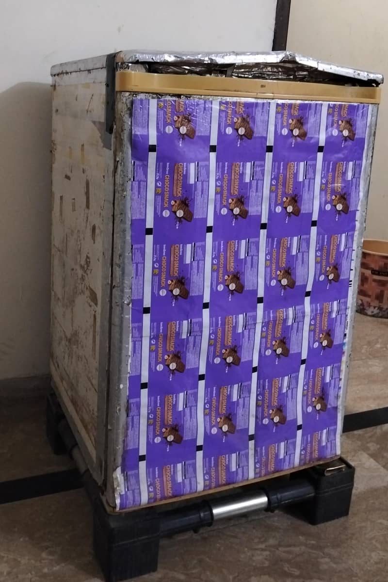 old mini refrigerator 1