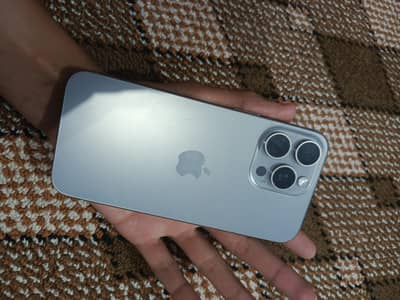 Apple iPhone 15 Pro Max natural titinium jv