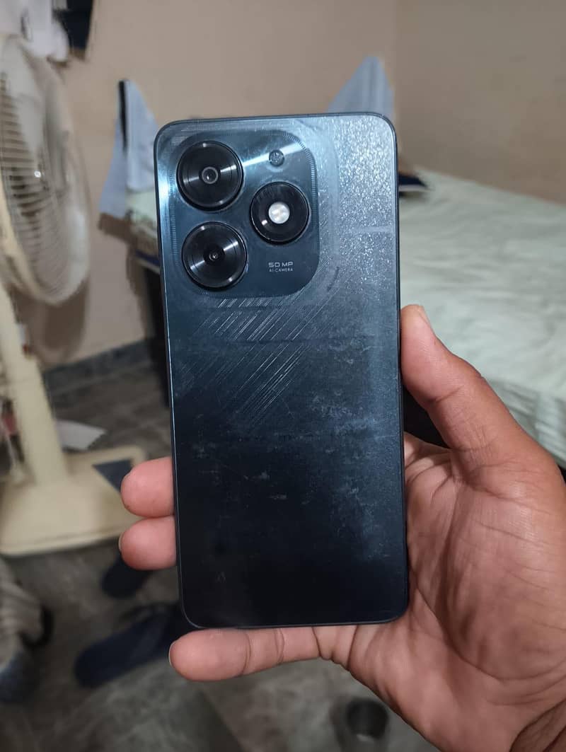 Tecno Spark 20C 1