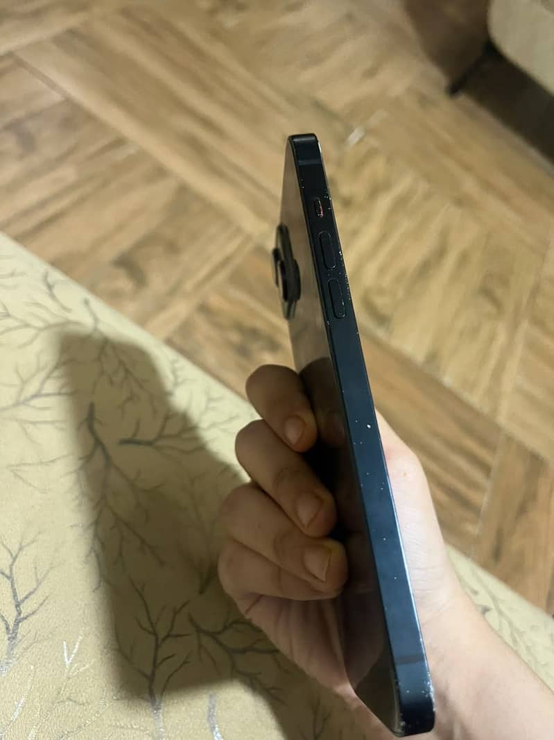Apple iPhone 14 plus 1