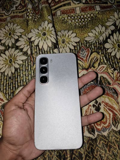Infinix Hot 60 Pro