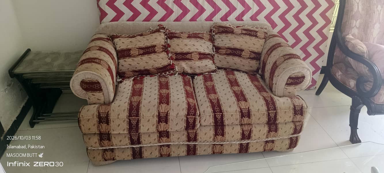 7 seater sofa 2 single table 1 double table 0
