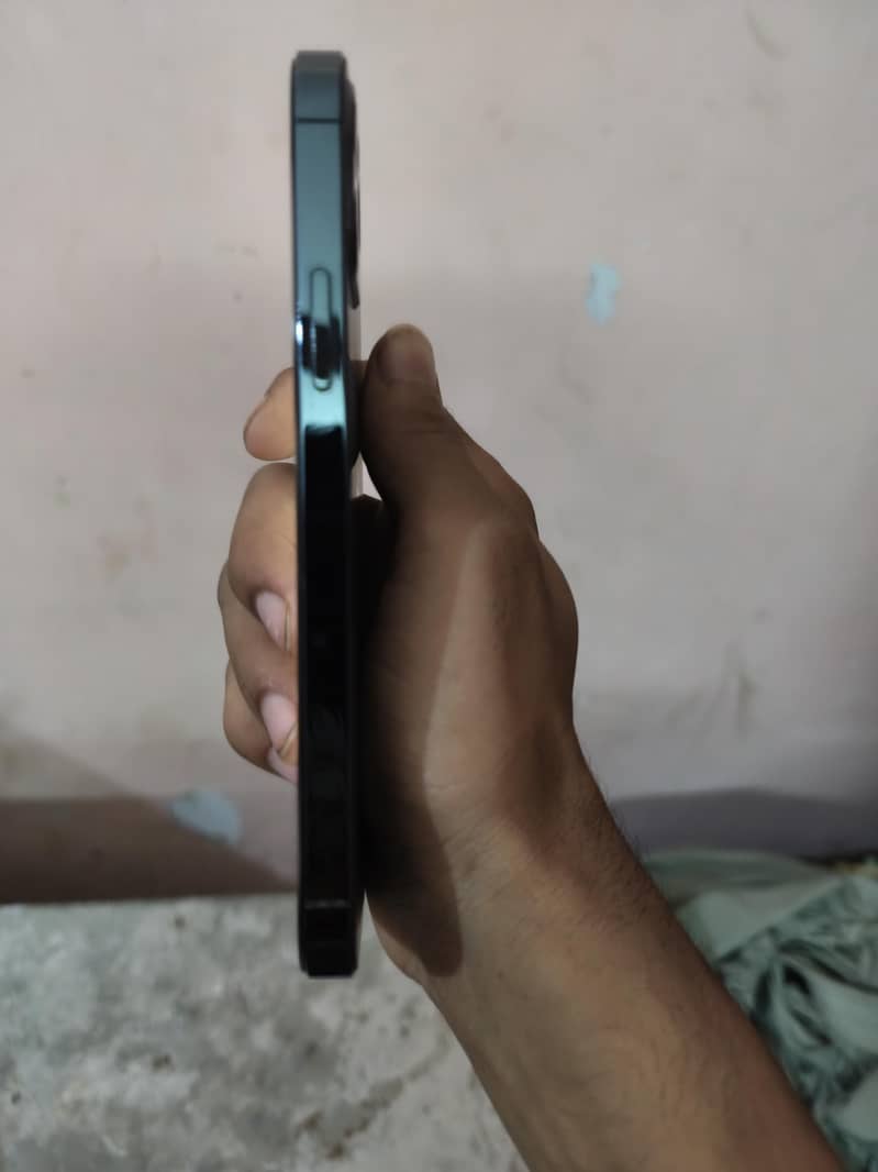 Apple iPhone 12 Pro 5