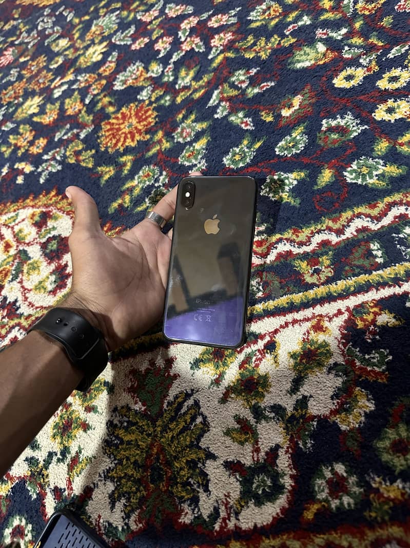 Apple iPhone X 9