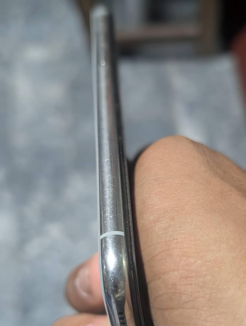 Apple iPhone X 2