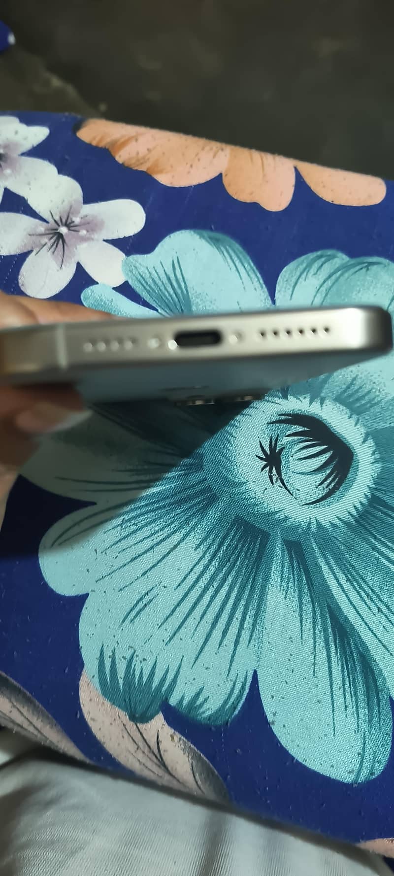 Apple iPhone 15 Pro Max 5