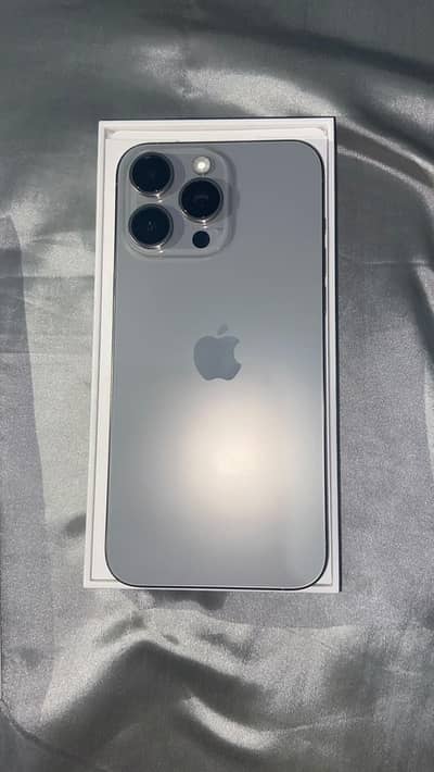 Apple iPhone 15 Pro Max - 256 GB