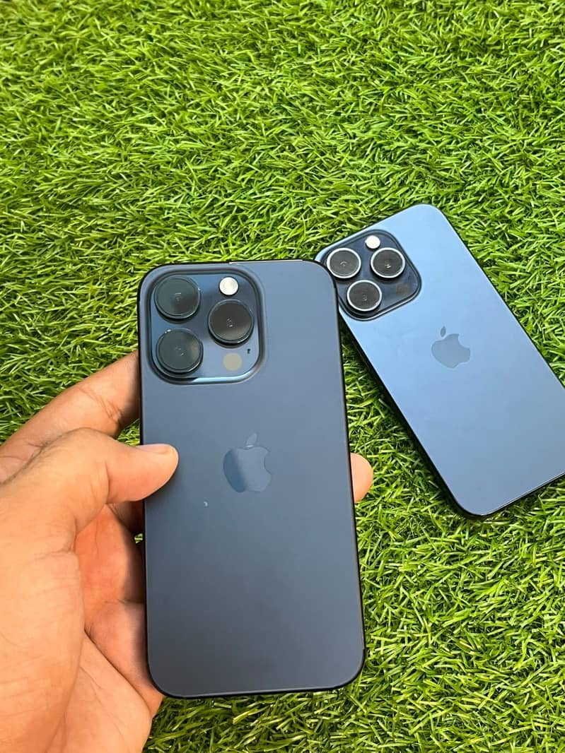 Apple iPhone 15 Pro 3