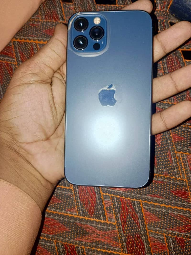 Apple iPhone 12 Pro 3