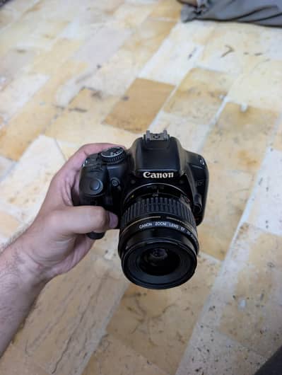 Canon 450D DSLR Camera
