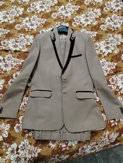 2 piece suit (pent coat + tie)