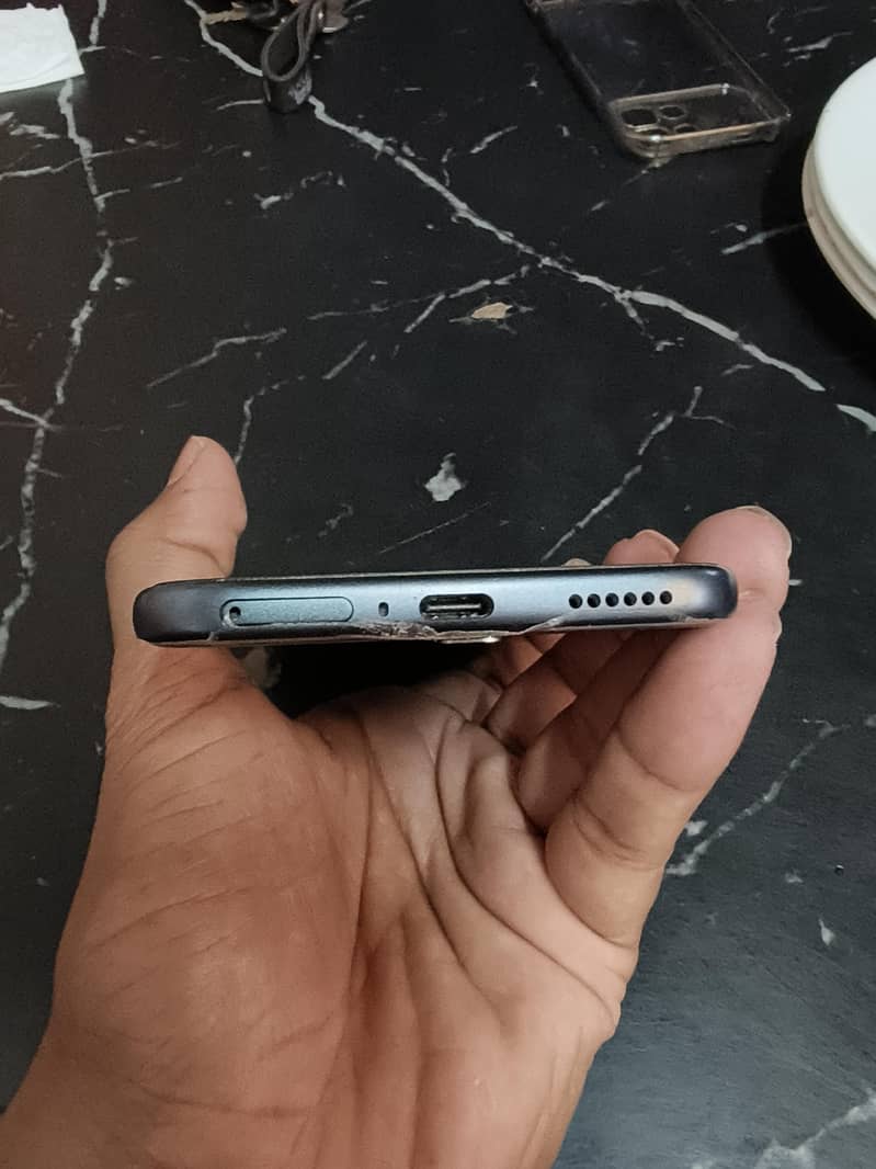 Infinix note Edge 7