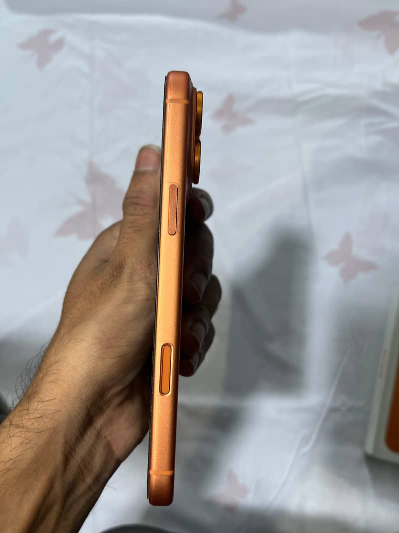 Apple iPhone 17 Pro Max 8
