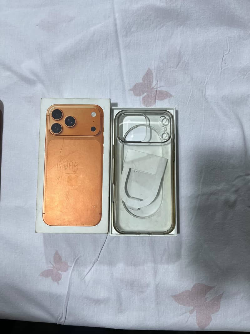 Apple iPhone 17 Pro Max 10