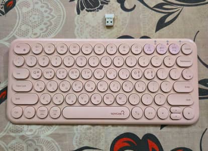 ROYCHE RK-3700 Wireless Bluetooth Keyboard