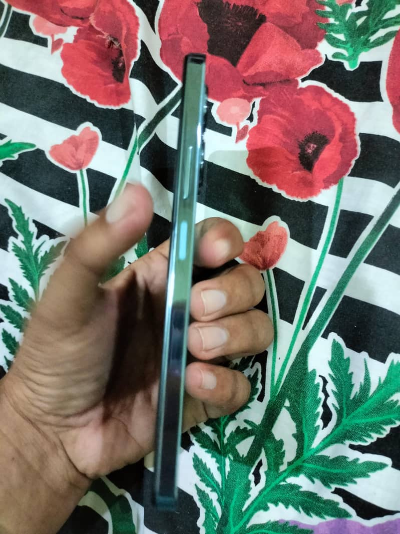 Infinix Note 30 8