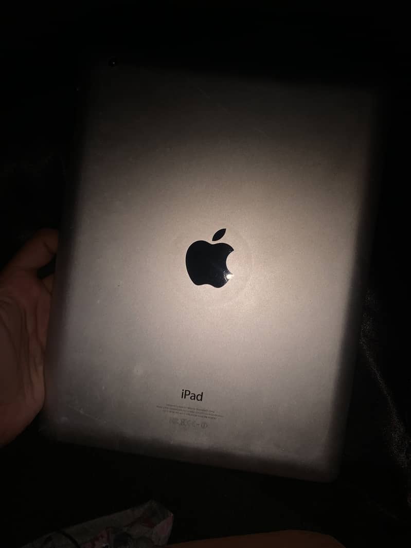 iPad Apple tablet 1