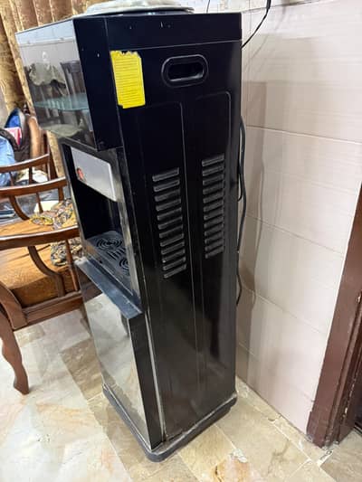PEL Water Dispenser glass door