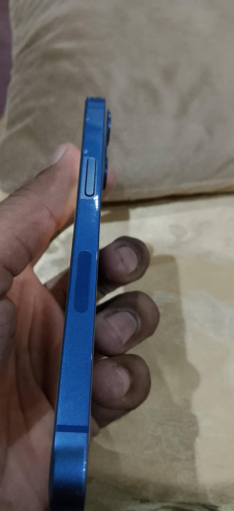 Apple iPhone 13 3