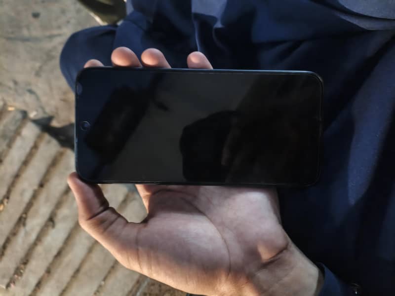 OPPO A6 1