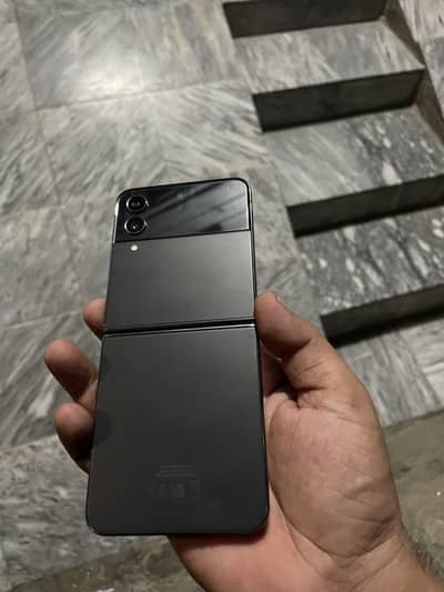 No exchnge Samsung Mobile Z Flip 4
