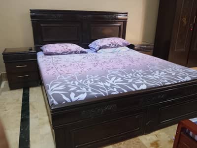 Bedroom set for sale