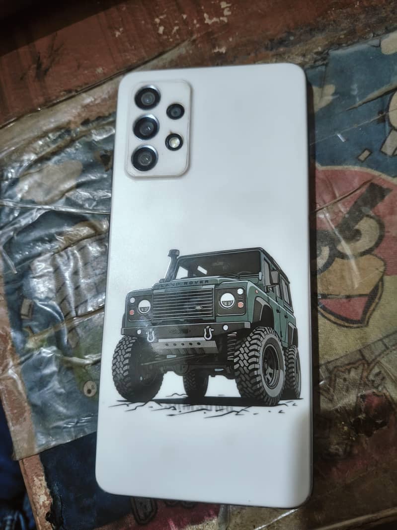 Samsung Mobile A72 1