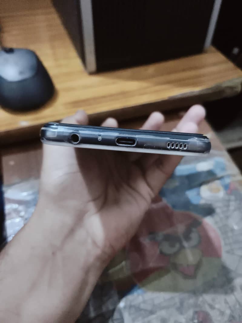 Samsung Mobile A72 3