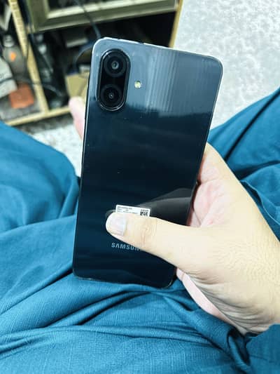 Samsung A07 complete box (exchange possible)